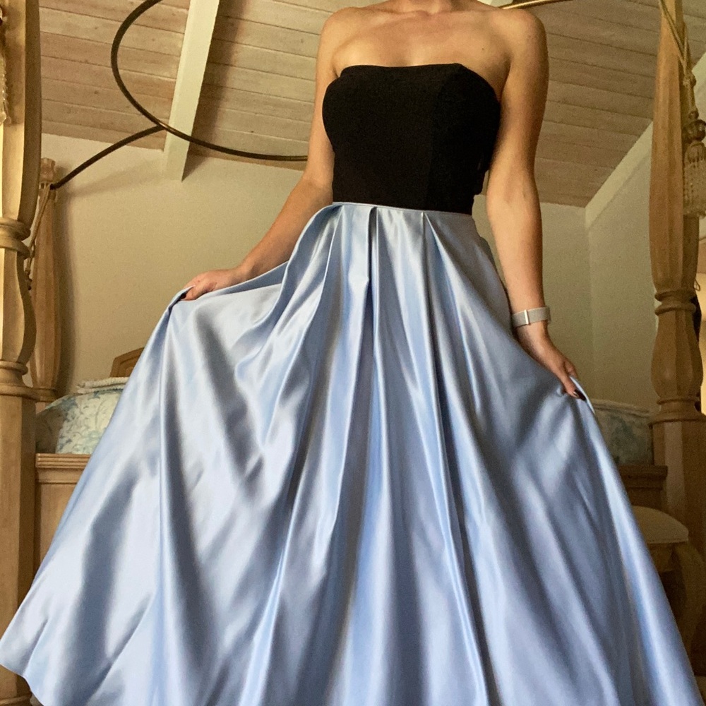 Blondie Nites black and blue strapless prom dress